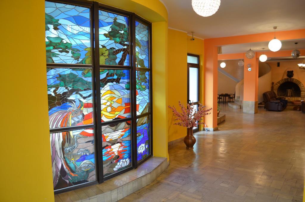 Dw Jontek Hotel Щирк Екстериор снимка